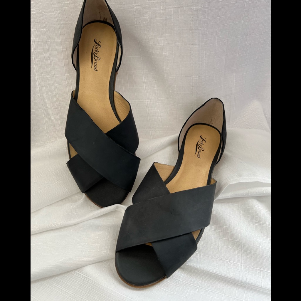 Womens Size 11 Lucky Brand Sandals